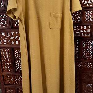 Lularoe Plus 3X 22 24 Carly Dress Mustard Yellow Textured Solid Flowy J